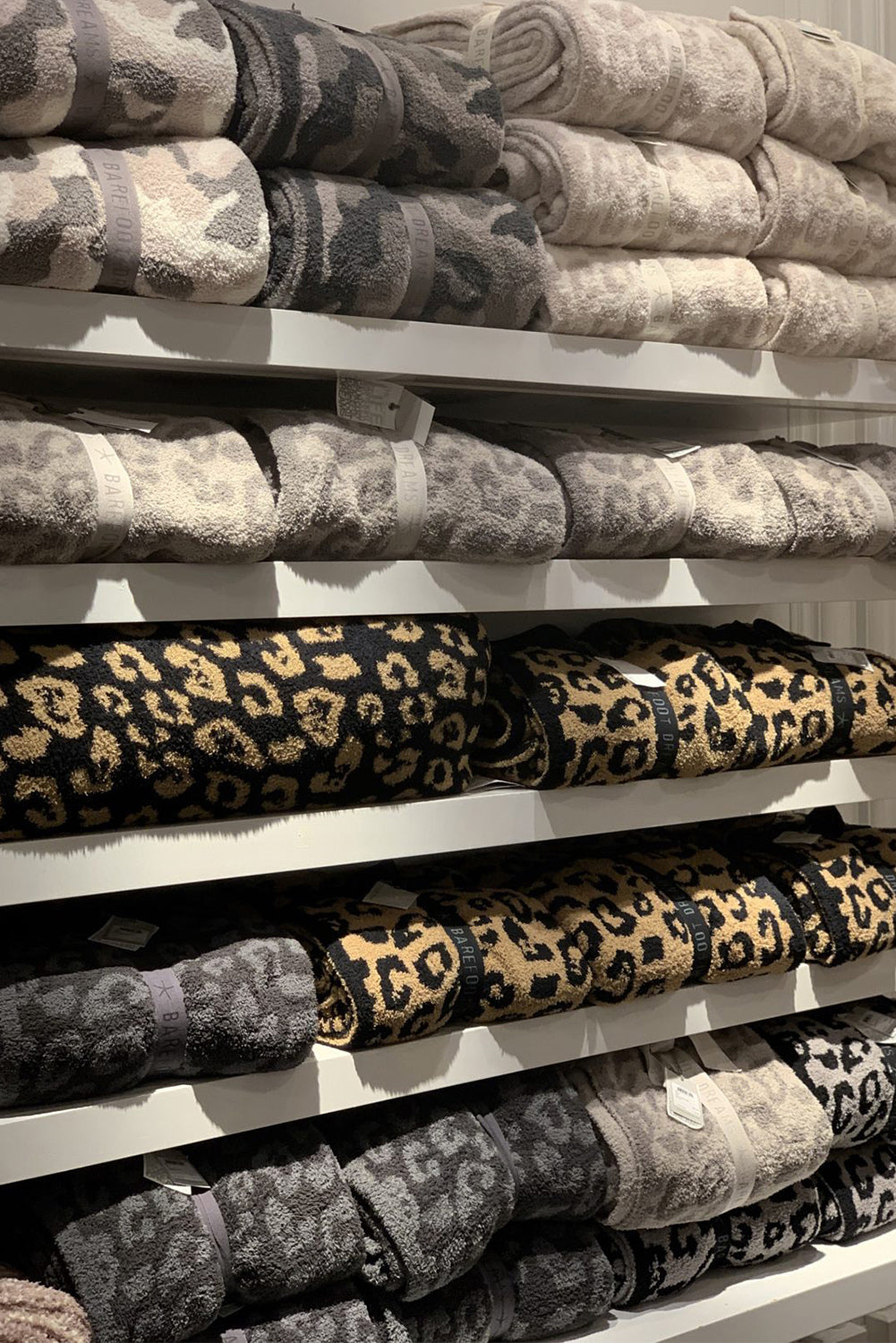 Black Leopard Grain Knitting Blanket